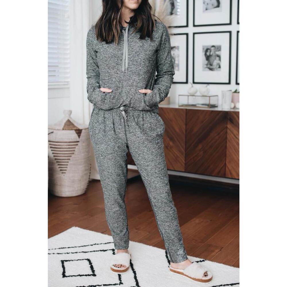 Outdoor Voices‎ Women’s Cloudknit Heathered Gray Athleisure Matching Set Size XS